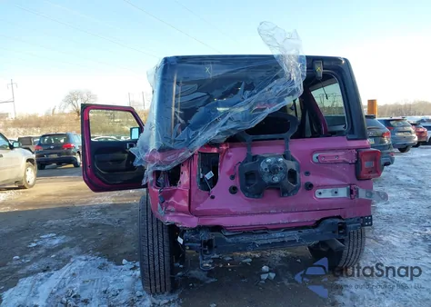 2022 Jeep Wrangler Unlimited Sport Altitude 4X4 from USA, damaged, VIN 1C4HJXDGXNW122353